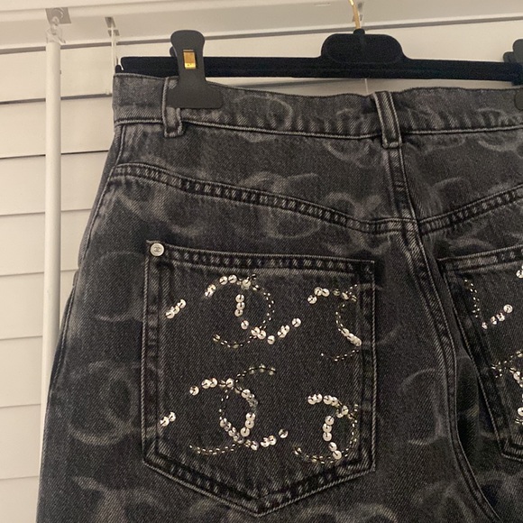 Chanel jeans - Picture 8 of 8